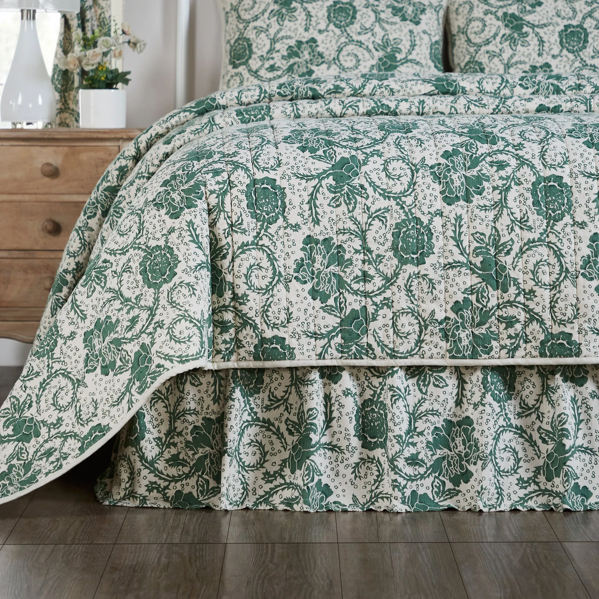 Dorset Green Floral Quilted Coverlet Bundle